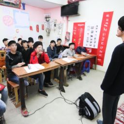 张总让我挂空挡上班：职场新常态还是效率隐忧？